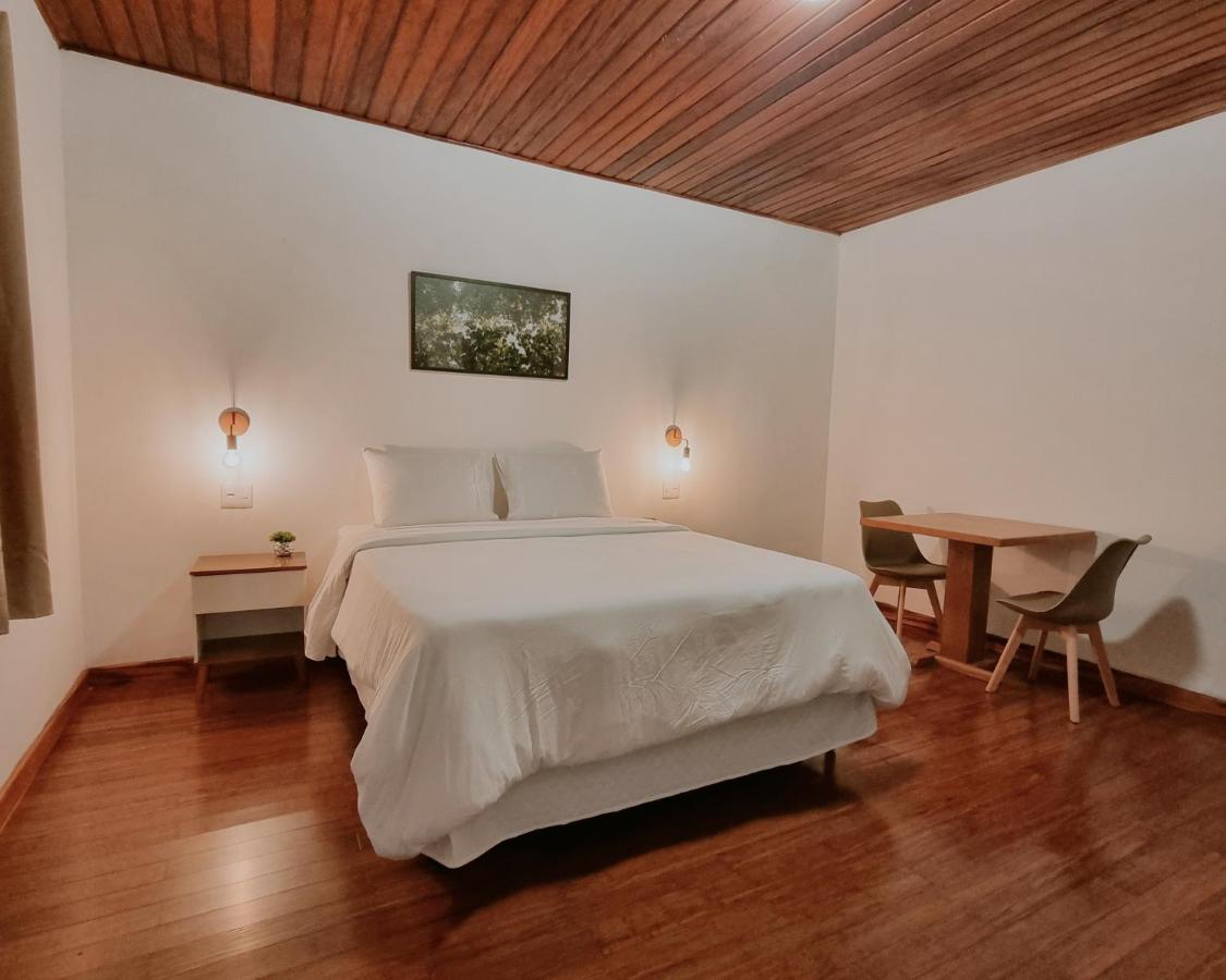 Hotel Casa Wald à Campos do Jordão Extérieur photo